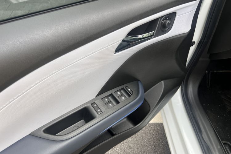 Used Chevrolet Monza 2024 1.5L Dual-Clutch Enjoyment Edition Interior 12