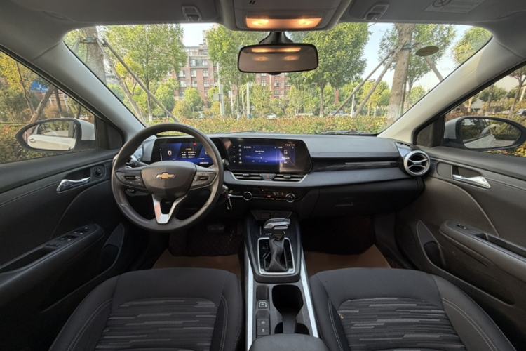 Used Chevrolet Monza 2024 1.5L Dual-Clutch Enjoyment Edition Interior 2