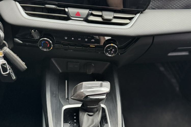 Used Chevrolet Monza 2024 1.5L Dual-Clutch Enjoyment Edition Interior 2