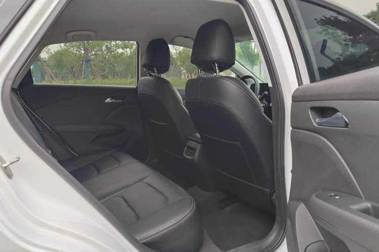 Used Chevrolet Monza 2024 1.5L Dual-Clutch Enjoyment Edition Interior 3