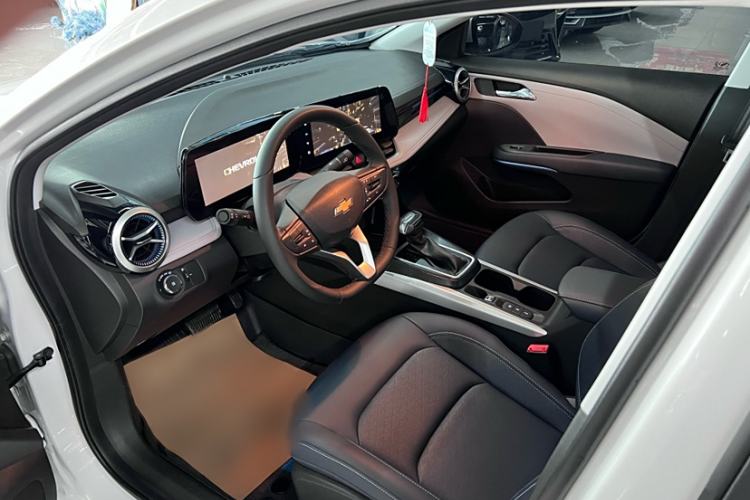 Used Chevrolet Monza 2024 1.5L Dual-Clutch Enjoyment Edition Interior 4