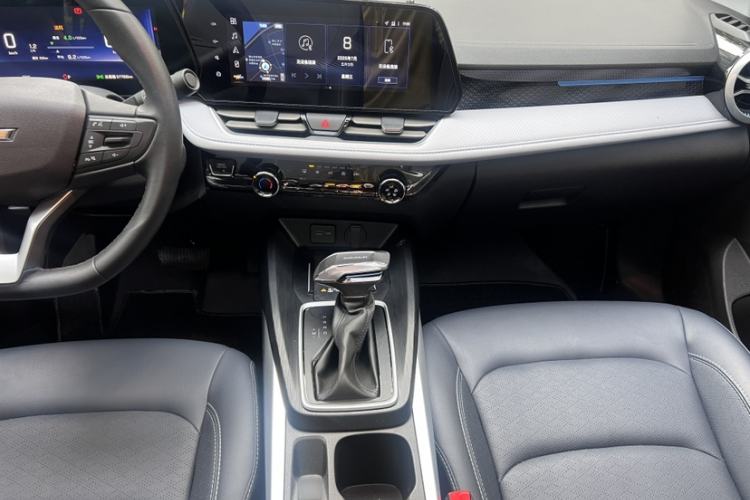 Used Chevrolet Monza 2024 1.5L Dual-Clutch Enjoyment Edition Interior 4