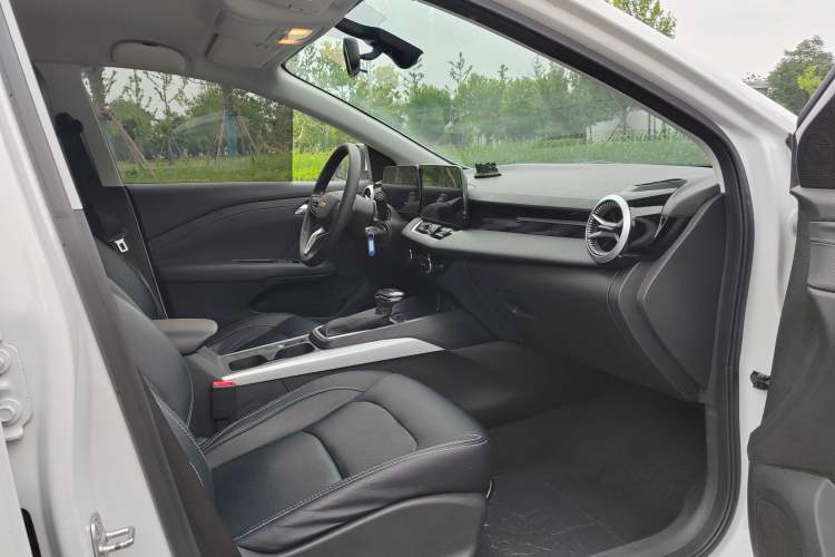 Used Chevrolet Monza 2024 1.5L Dual-Clutch Enjoyment Edition Interior 4