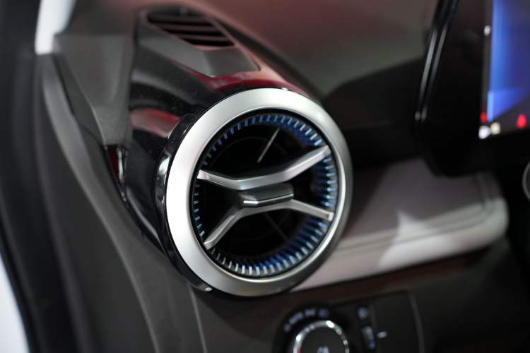Used Chevrolet Monza 2024 1.5L Dual-Clutch Enjoyment Edition Interior 5