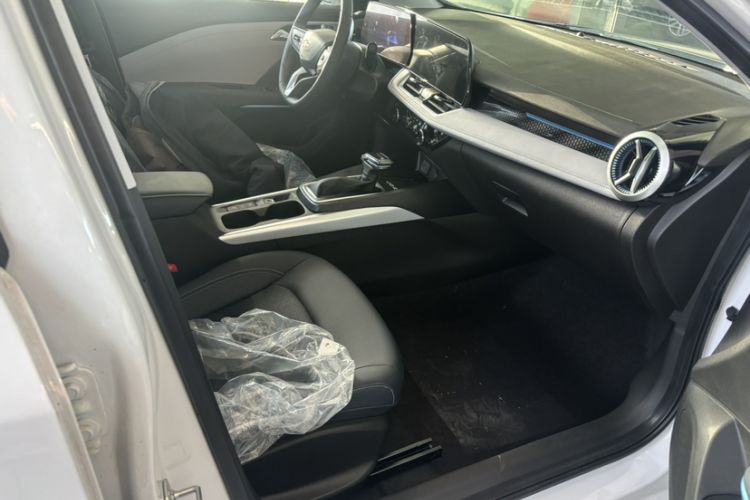 Used Chevrolet Monza 2024 1.5L Dual-Clutch Enjoyment Edition Interior 7