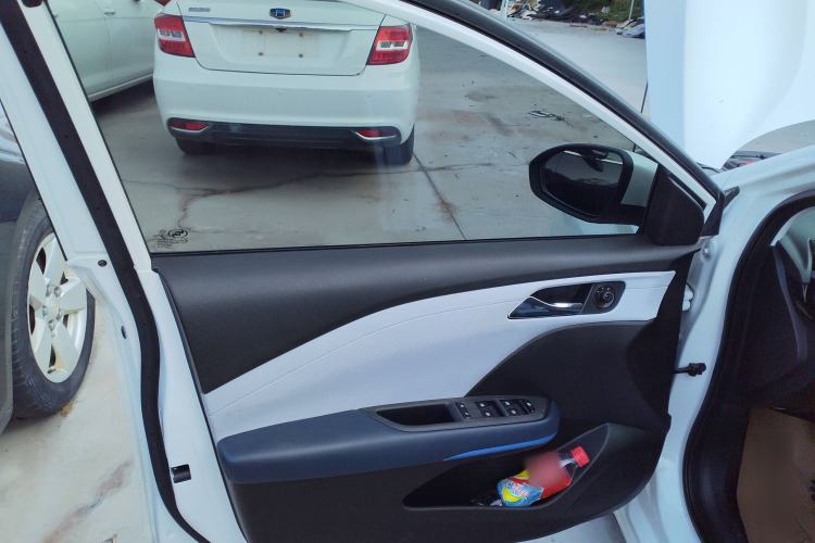 Used Chevrolet Monza 2024 1.5L Dual-Clutch Enjoyment Edition Interior 7