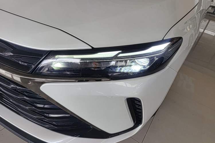 Used Chevrolet Monza 2024 1.5L Dual-Clutch Enjoyment Edition Left Front Headlight