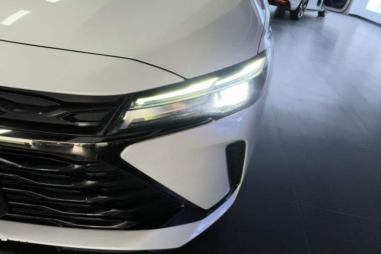 Used Chevrolet Monza 2024 1.5L Dual-Clutch Enjoyment Edition Left Front Headlight