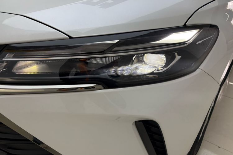 Used Chevrolet Monza 2024 1.5L Dual-Clutch Enjoyment Edition Left Front Headlight