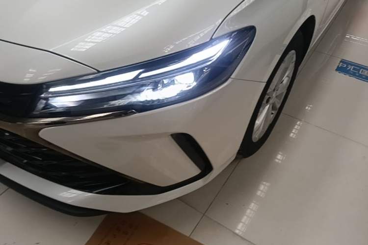 Used Chevrolet Monza 2024 1.5L Dual-Clutch Enjoyment Edition Left Front Headlight