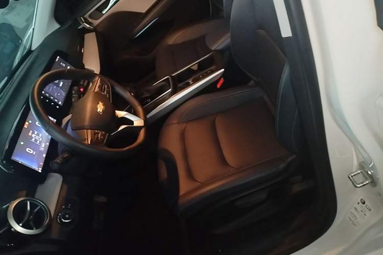 Used Chevrolet Monza 2024 1.5L Dual-Clutch Enjoyment Edition Left Front Seat