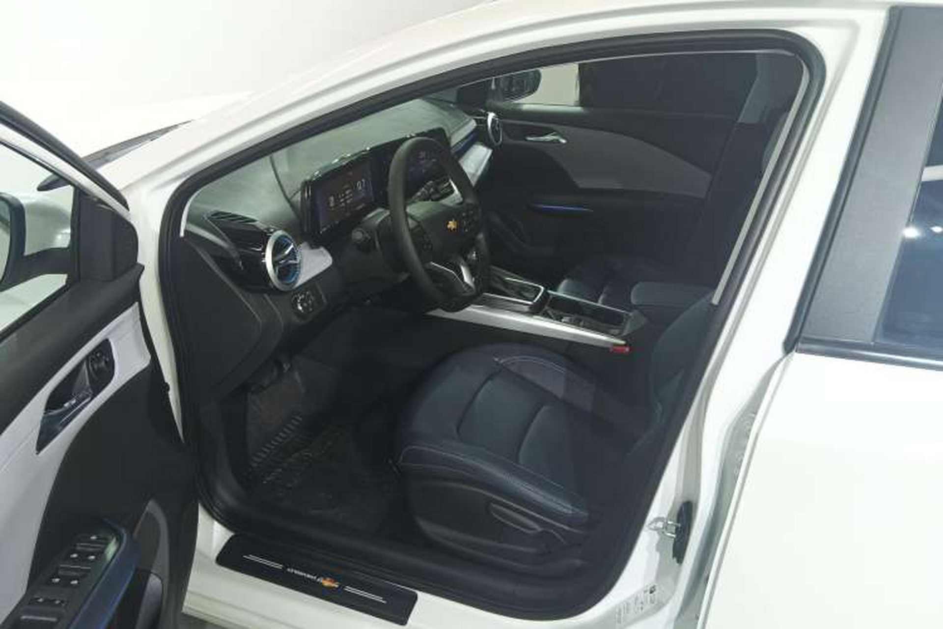 Used Chevrolet Monza 2024 1.5L Dual-Clutch Enjoyment Edition Left Front Seat