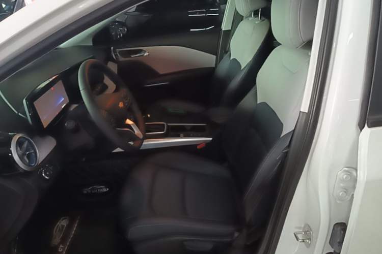 Used Chevrolet Monza 2024 1.5L Dual-Clutch Enjoyment Edition Left Front Seat
