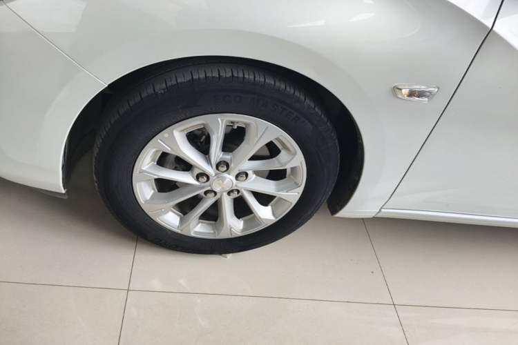 Used Chevrolet Monza 2024 1.5L Dual-Clutch Enjoyment Edition Left Front Wheel Hub
