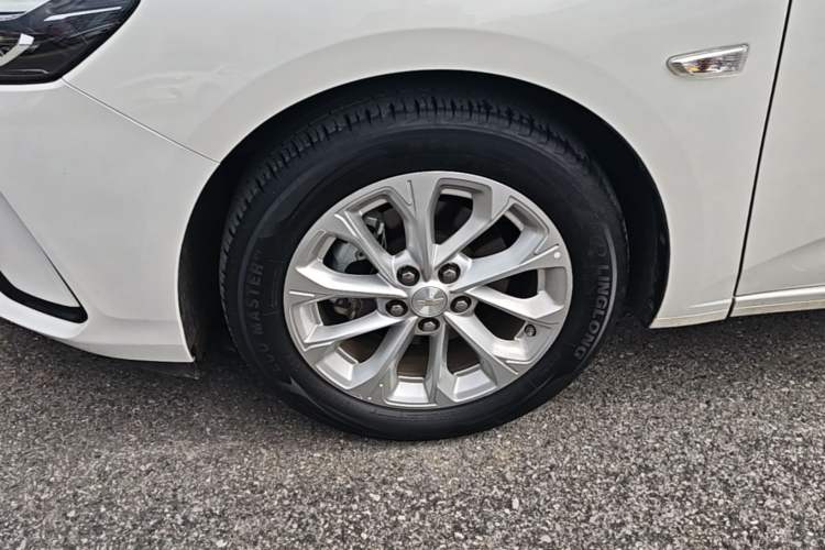 Used Chevrolet Monza 2024 1.5L Dual-Clutch Enjoyment Edition Left Front Wheel Hub