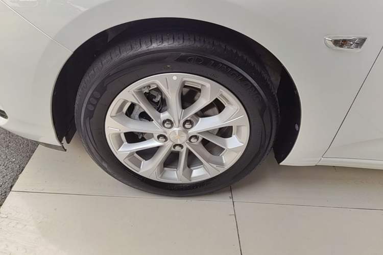 Used Chevrolet Monza 2024 1.5L Dual-Clutch Enjoyment Edition Left Front Wheel Hub
