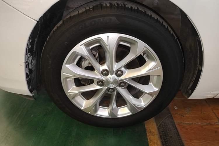 Used Chevrolet Monza 2024 1.5L Dual-Clutch Enjoyment Edition Left Front Wheel Hub