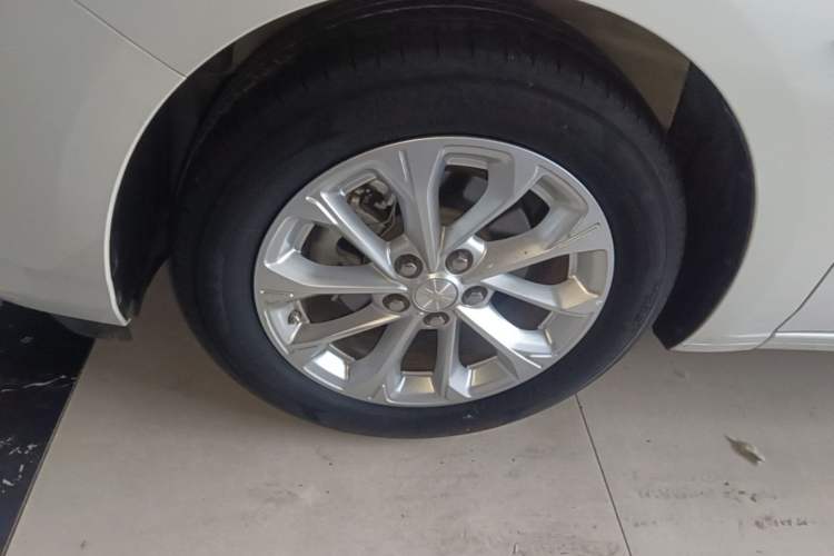 Used Chevrolet Monza 2024 1.5L Dual-Clutch Enjoyment Edition Left Front Wheel Hub