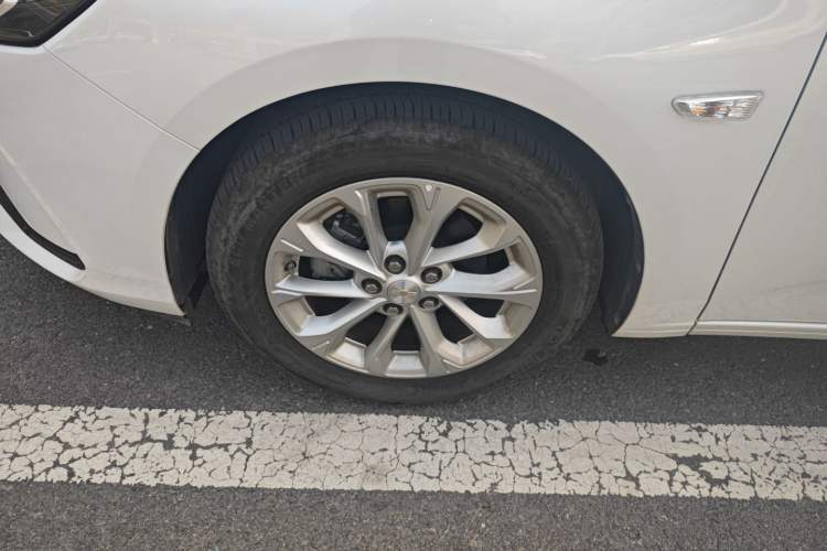 Used Chevrolet Monza 2024 1.5L Dual-Clutch Enjoyment Edition Left Front Wheel Hub