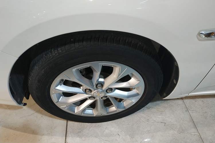 Used Chevrolet Monza 2024 1.5L Dual-Clutch Enjoyment Edition Left Front Wheel Hub