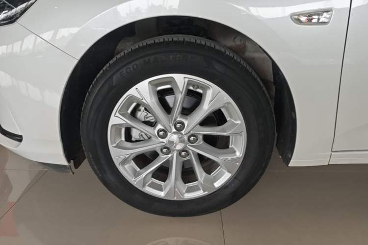 Used Chevrolet Monza 2024 1.5L Dual-Clutch Enjoyment Edition Left Front Wheel Hub