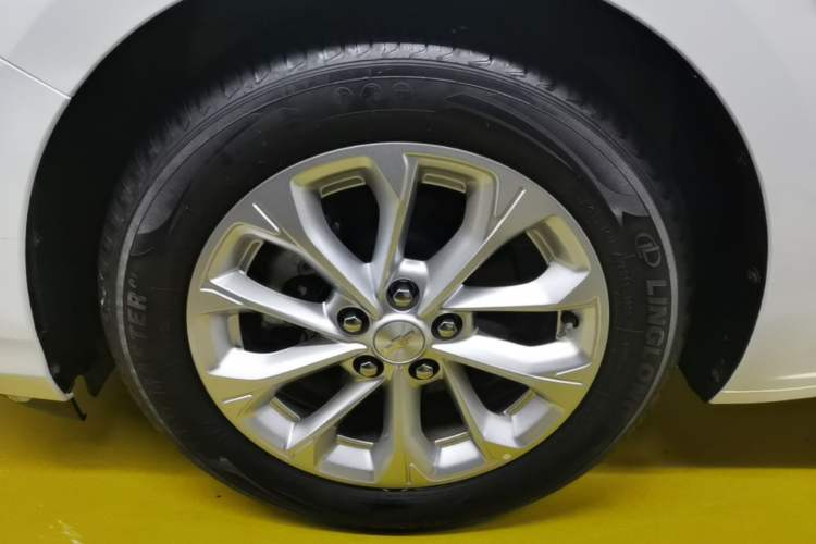 Used Chevrolet Monza 2024 1.5L Dual-Clutch Enjoyment Edition Left Front Wheel Hub