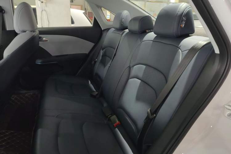 Used Chevrolet Monza 2024 1.5L Dual-Clutch Enjoyment Edition Left Rear Seat