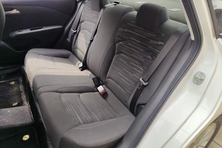 Used Chevrolet Monza 2024 1.5L Dual-Clutch Enjoyment Edition Left Rear Seat