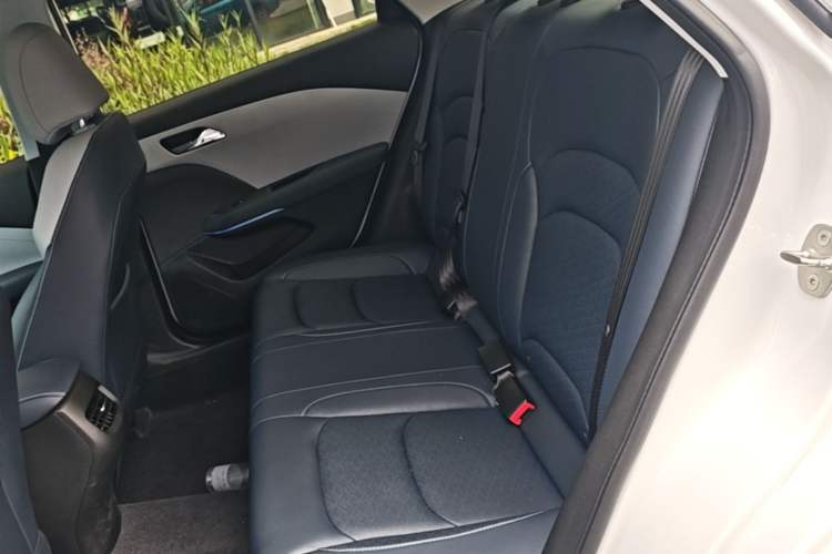 Used Chevrolet Monza 2024 1.5L Dual-Clutch Enjoyment Edition Left Rear Seat