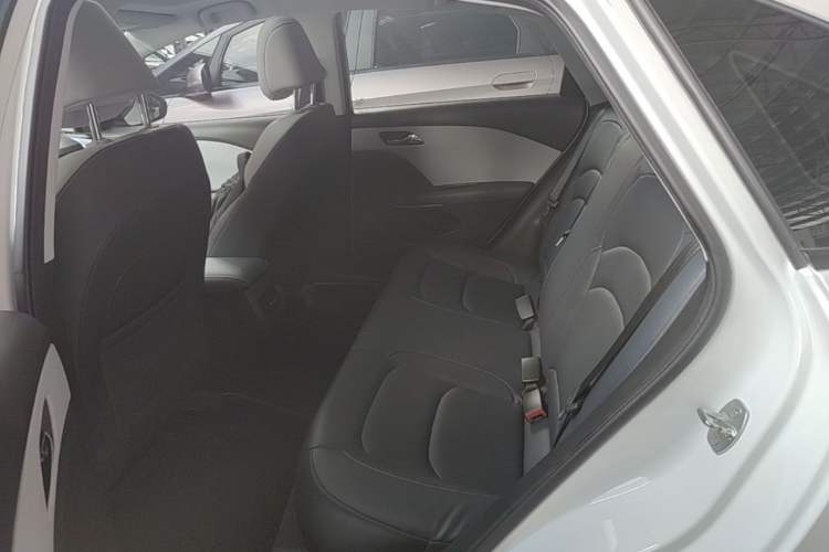 Used Chevrolet Monza 2024 1.5L Dual-Clutch Enjoyment Edition Left Rear Seat