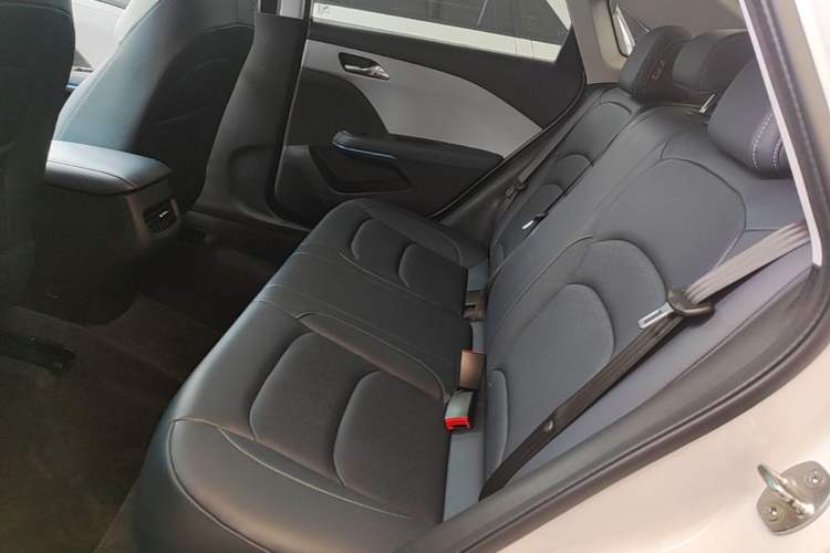 Used Chevrolet Monza 2024 1.5L Dual-Clutch Enjoyment Edition Left Rear Seat