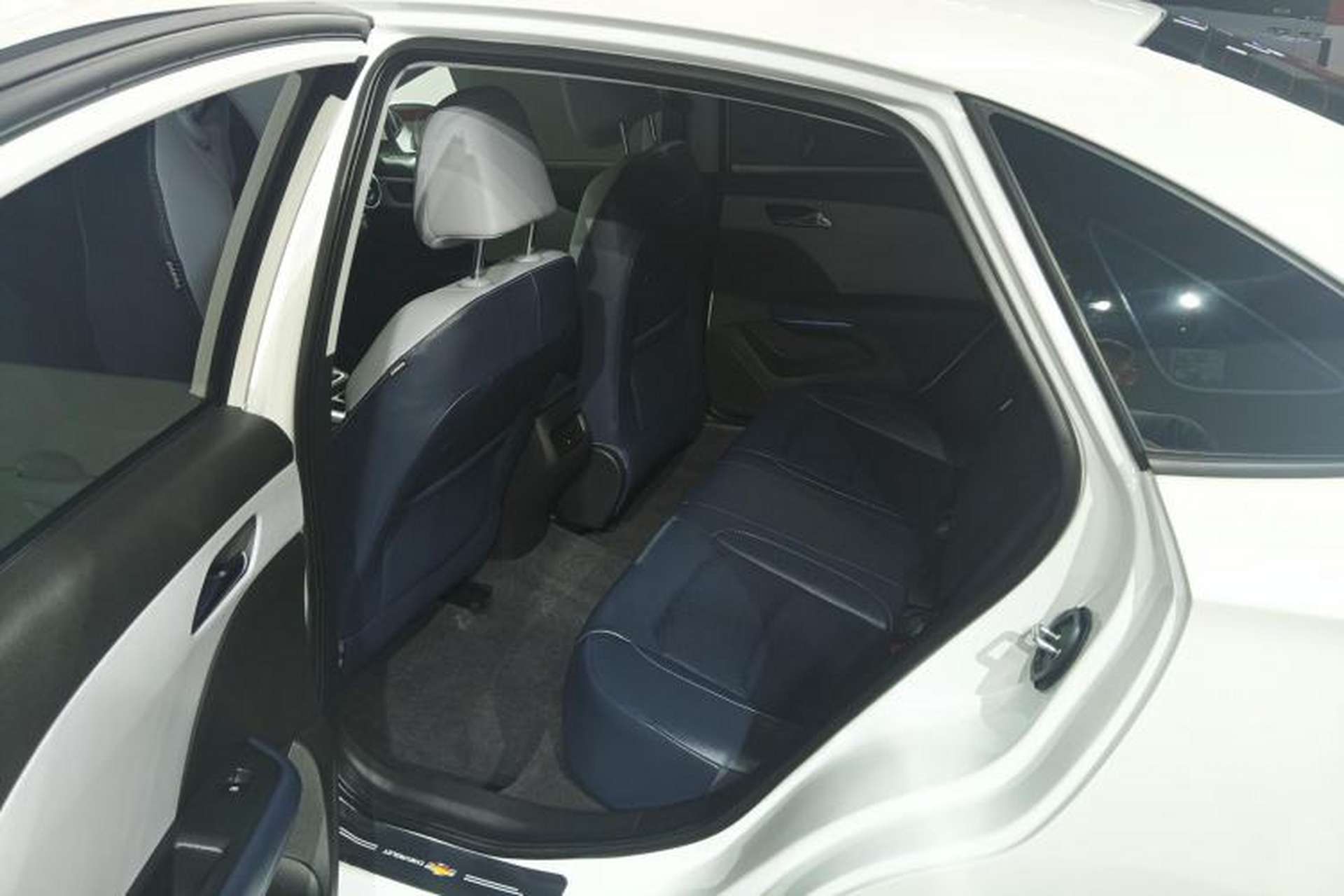 Used Chevrolet Monza 2024 1.5L Dual-Clutch Enjoyment Edition Left Rear Seat