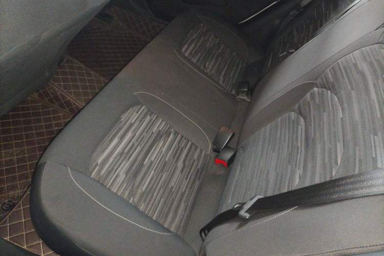 Used Chevrolet Monza 2024 1.5L Dual-Clutch Enjoyment Edition Left Rear Seat