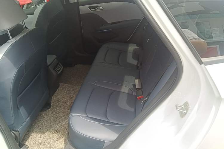 Used Chevrolet Monza 2024 1.5L Dual-Clutch Enjoyment Edition Left Rear Seat