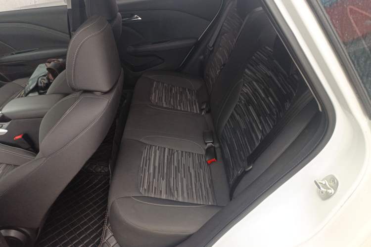 Used Chevrolet Monza 2024 1.5L Dual-Clutch Enjoyment Edition Left Rear Seat