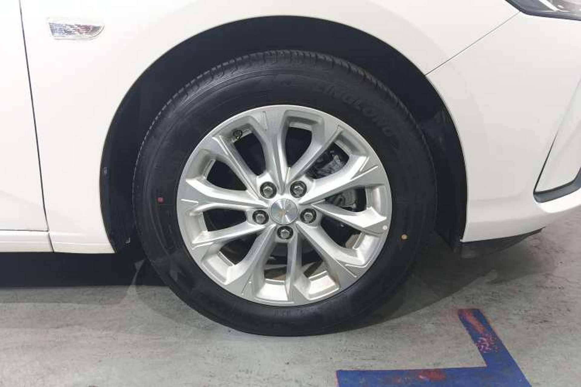 Used Chevrolet Monza 2024 1.5L Dual-Clutch Enjoyment Edition Left Rear Wheel Hub
