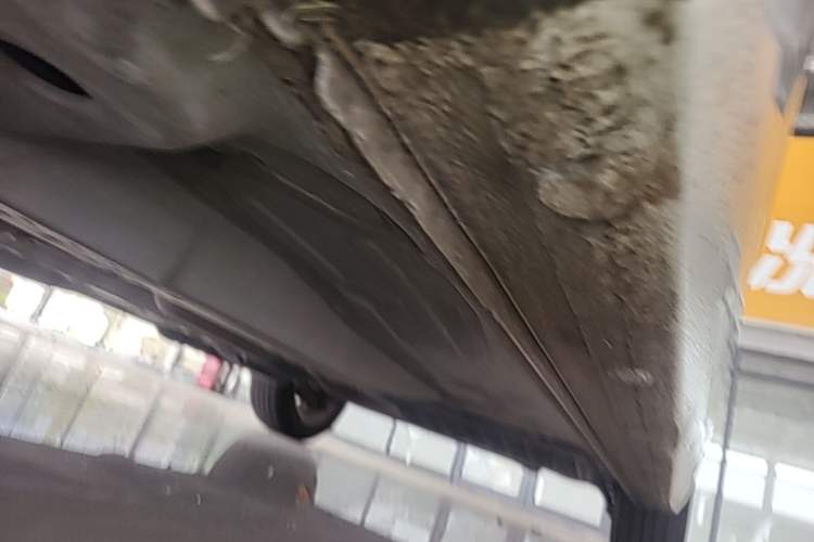 Used Chevrolet Monza 2024 1.5L Dual-Clutch Enjoyment Edition Left Side Sill