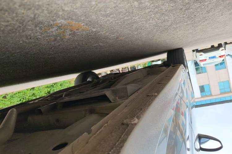 Used Chevrolet Monza 2024 1.5L Dual-Clutch Enjoyment Edition Left Side Sill