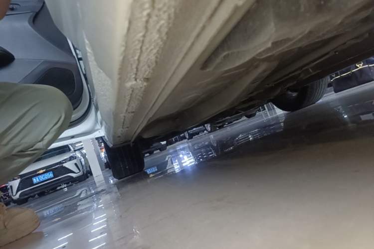 Used Chevrolet Monza 2024 1.5L Dual-Clutch Enjoyment Edition Left Side Sill