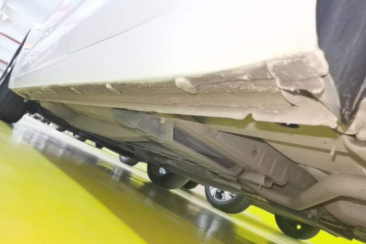 Used Chevrolet Monza 2024 1.5L Dual-Clutch Enjoyment Edition Left Side Sill