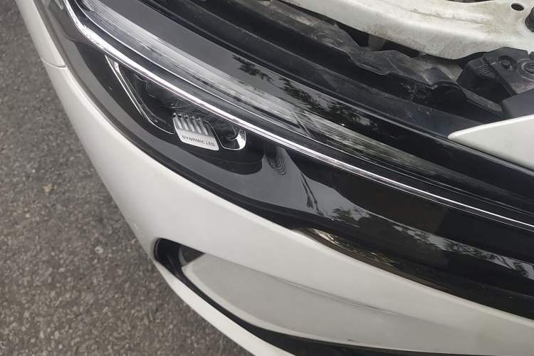 Used Chevrolet Monza 2024 1.5L Dual-Clutch Enjoyment Edition Right Front Headlight