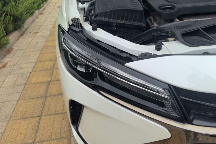 Used Chevrolet Monza 2024 1.5L Dual-Clutch Enjoyment Edition Right Front Headlight