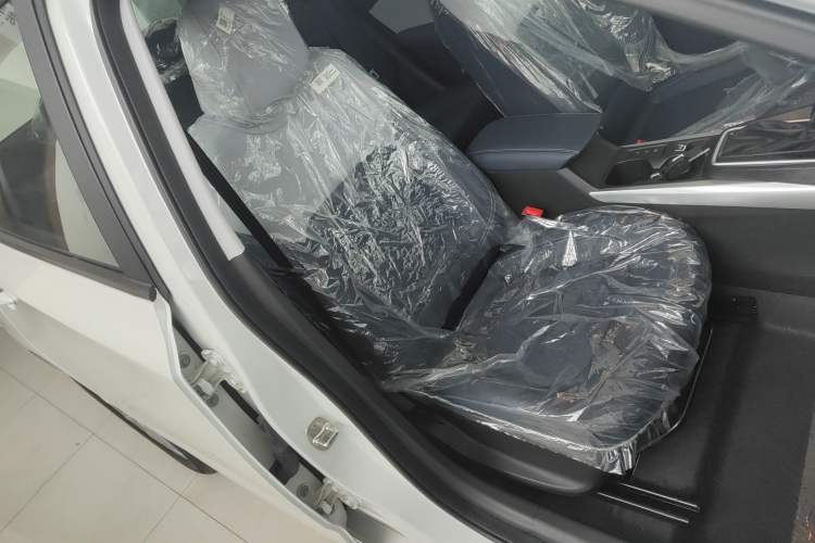 Used Chevrolet Monza 2024 1.5L Dual-Clutch Enjoyment Edition Right Front Seat