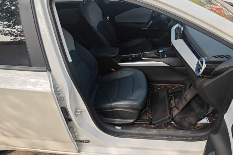 Used Chevrolet Monza 2024 1.5L Dual-Clutch Enjoyment Edition Right Front Seat