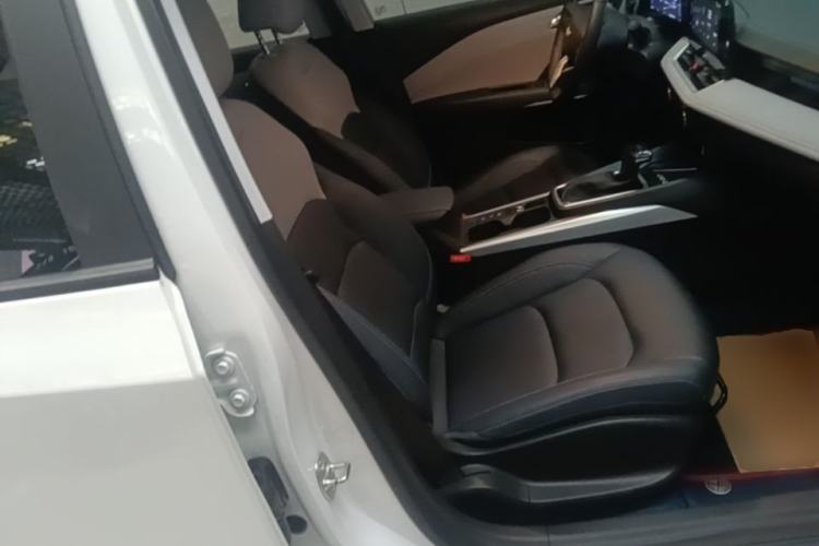 Used Chevrolet Monza 2024 1.5L Dual-Clutch Enjoyment Edition Right Front Seat