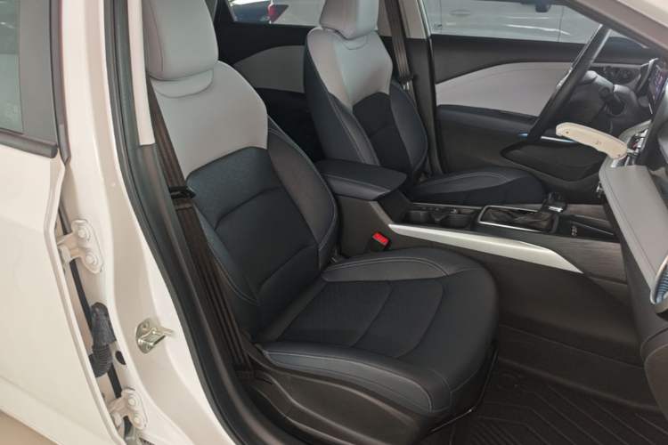 Used Chevrolet Monza 2024 1.5L Dual-Clutch Enjoyment Edition Right Front Seat
