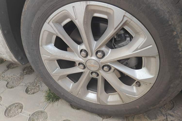 Used Chevrolet Monza 2024 1.5L Dual-Clutch Enjoyment Edition Right Front Wheel Hub