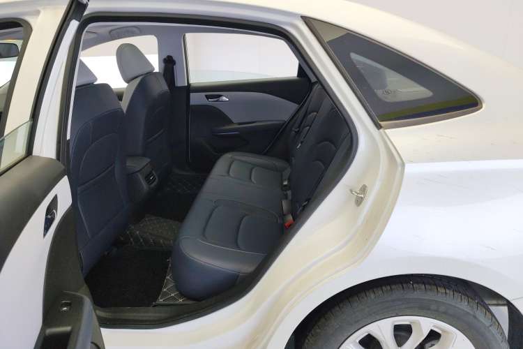 Used Chevrolet Monza 2024 1.5L Dual-Clutch Enjoyment Edition Right Rear Seat