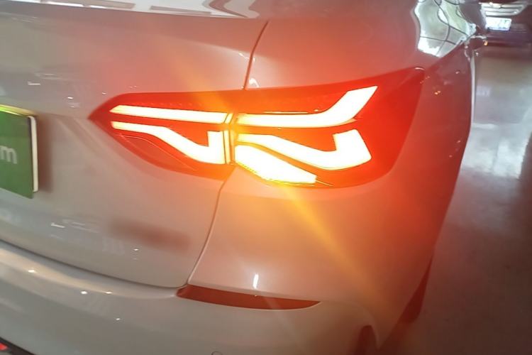 Used Chevrolet Monza 2024 1.5L Dual-Clutch Enjoyment Edition Right Rear Taillight