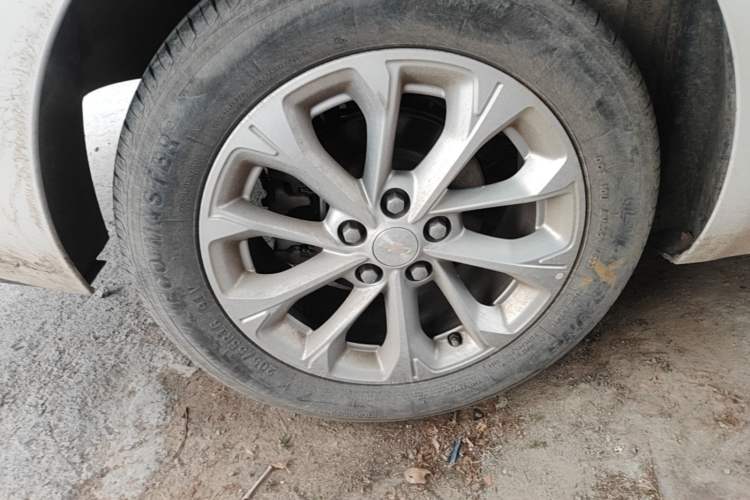 Used Chevrolet Monza 2024 1.5L Dual-Clutch Enjoyment Edition Right Rear Wheel Hub
